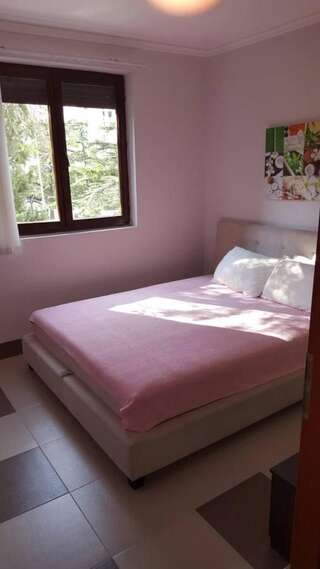 Апартаменты apartmani viki Игало-2